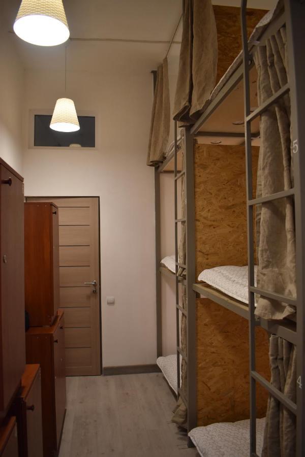 יירבאן Sleep Studio Hostel מראה חיצוני תמונה