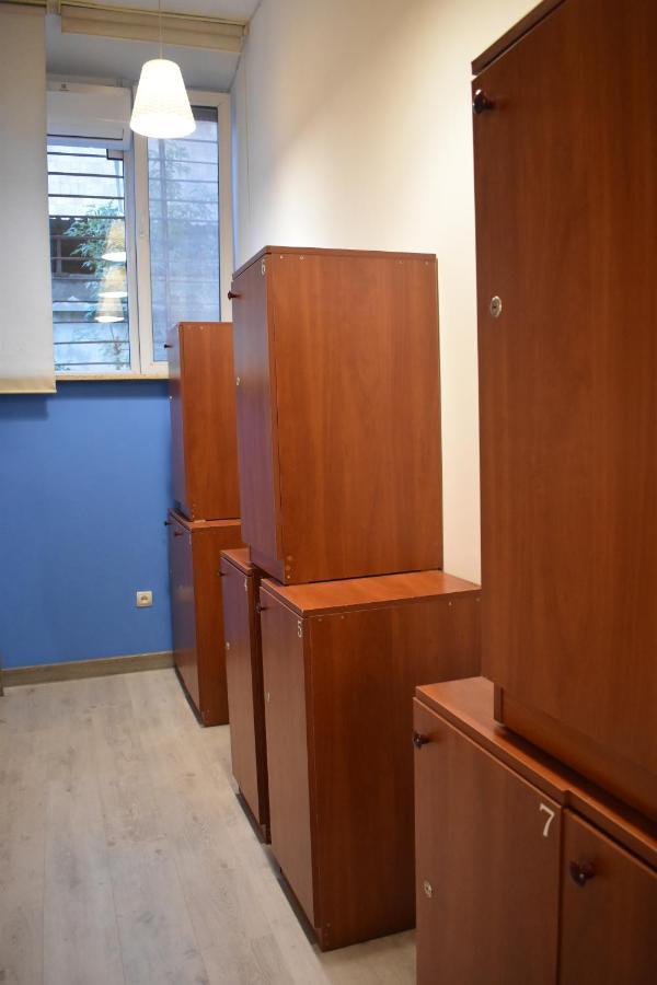 יירבאן Sleep Studio Hostel מראה חיצוני תמונה