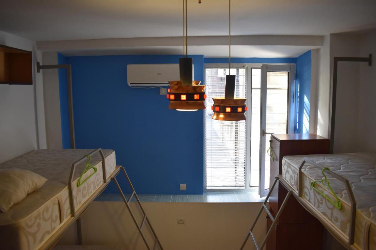 יירבאן Sleep Studio Hostel מראה חיצוני תמונה