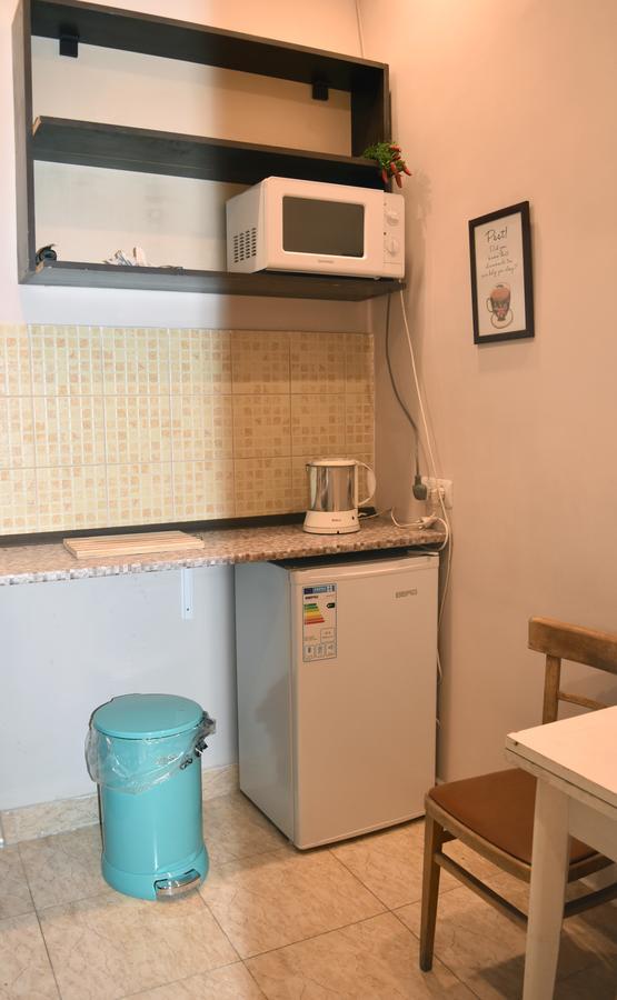 יירבאן Sleep Studio Hostel מראה חיצוני תמונה